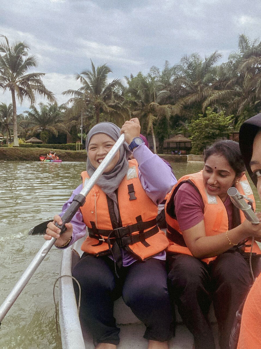 DuoTeachersKayaking-24