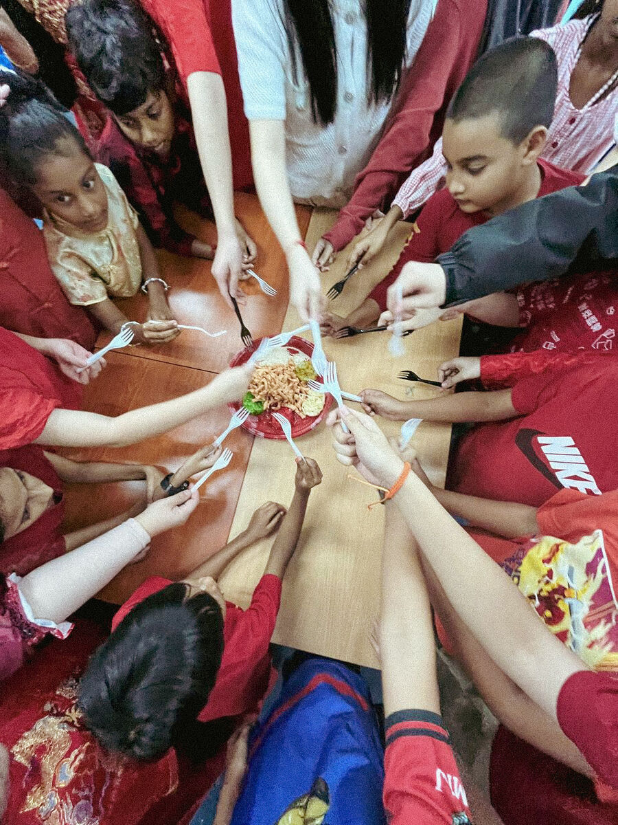 GroupLuoSangCNY-25