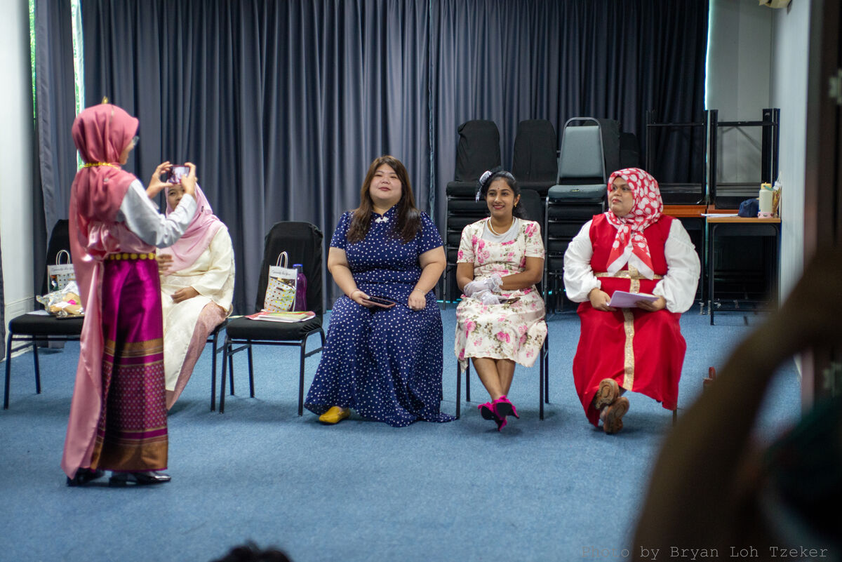 GroupPhotoTraditional-26