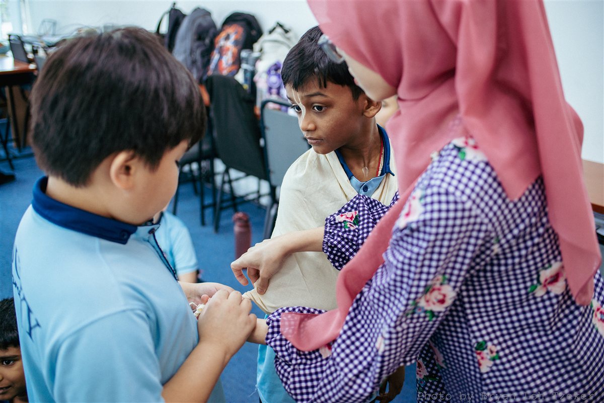 Pupils practicing first aid skills at Edusky Private School Taman Adda Height